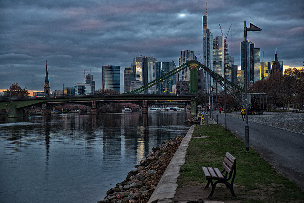 Mainbank