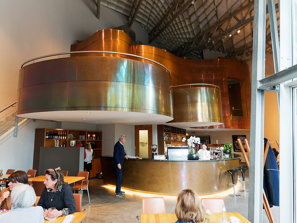 Marta Cafe 1.jpg