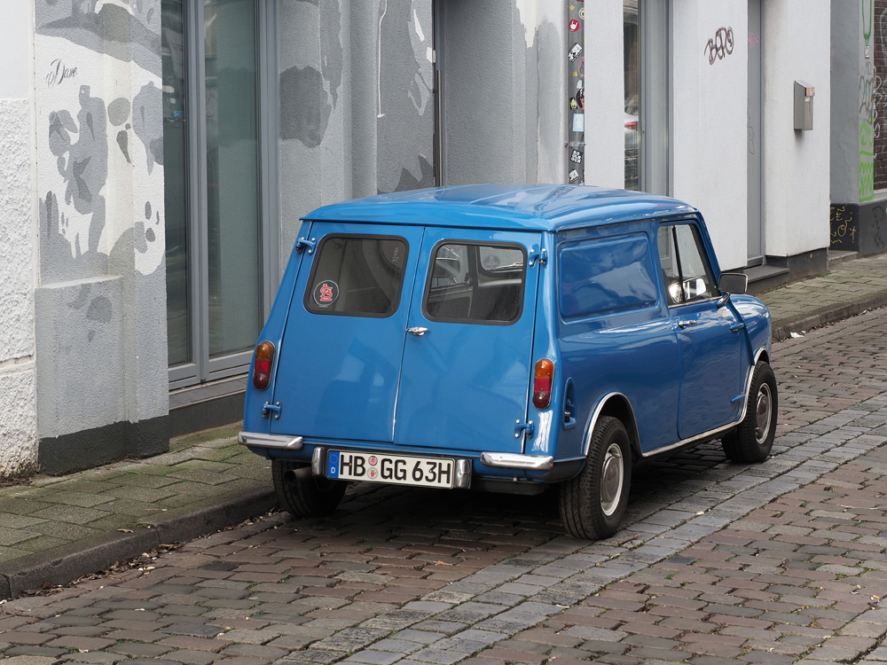 Mini Lieferwagen.jpg