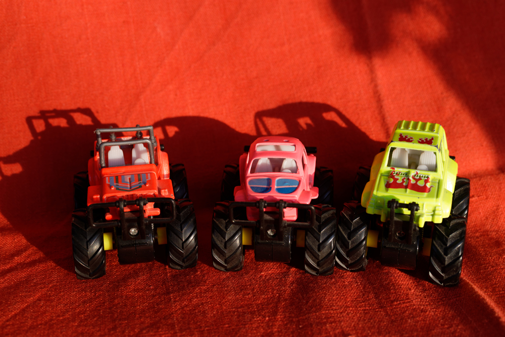 Minimonstertrucks.jpg