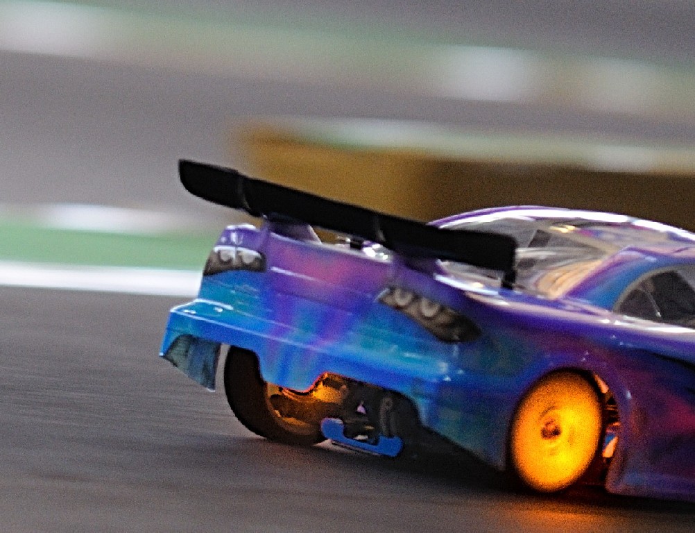 Modellauto DTM Anbremsen7
