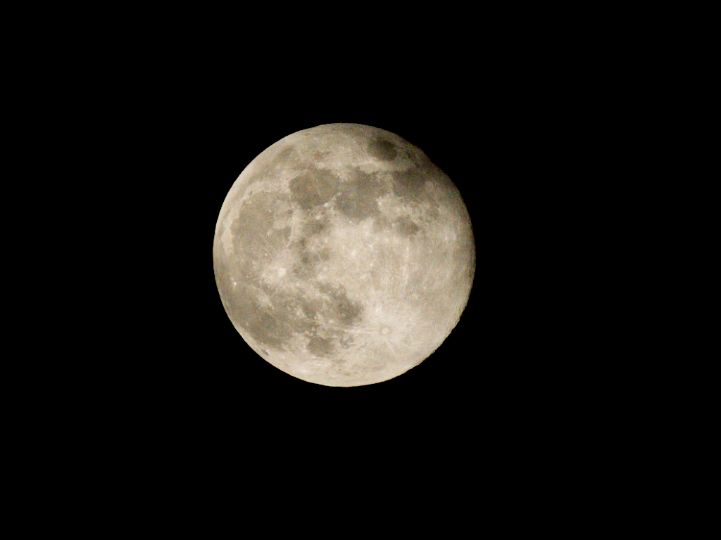 Mond 01