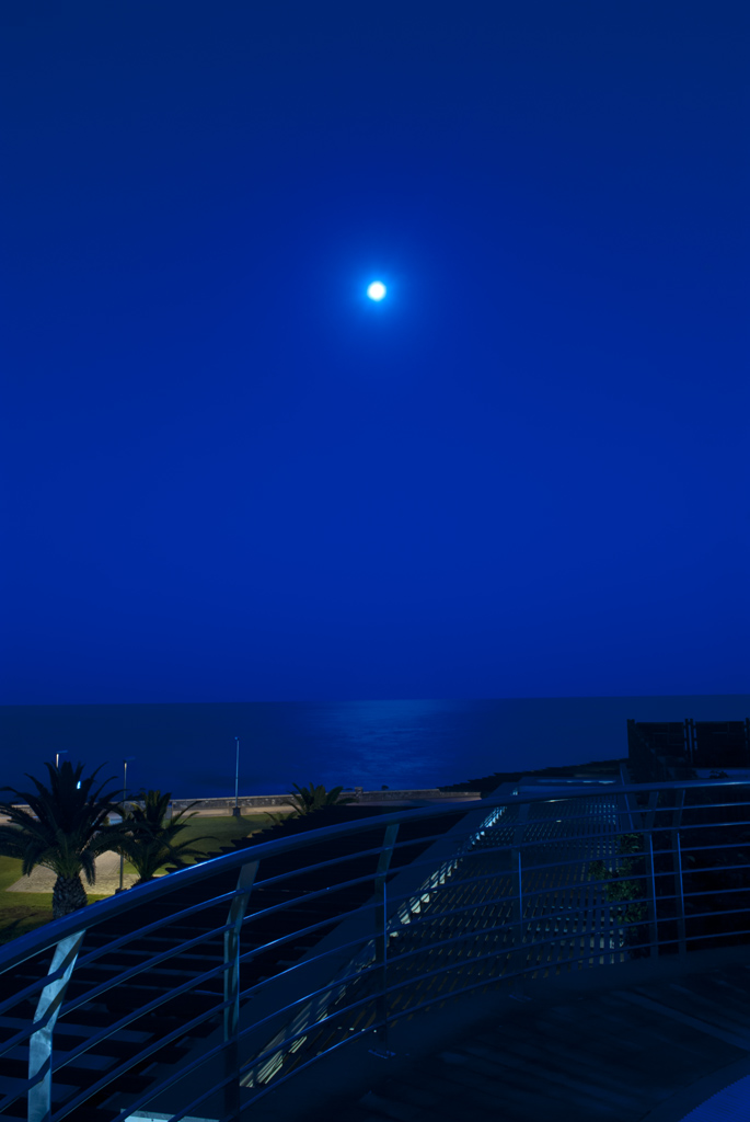 Mond vor Maspalomas