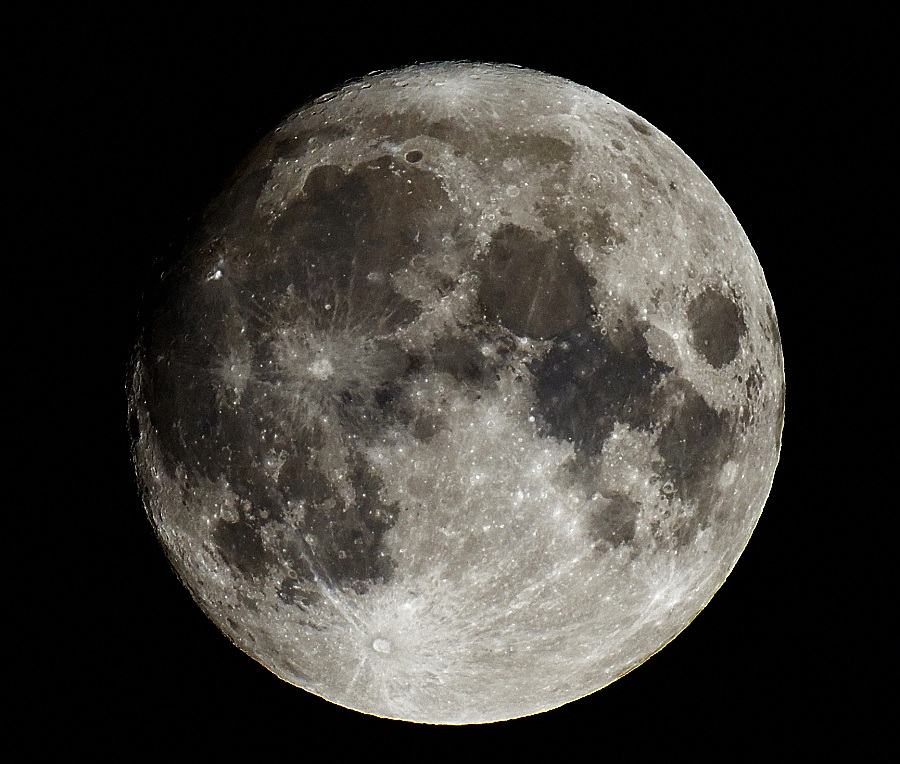 mond3_00001Mond2_00001Mond_00001DSC_0807.jpg