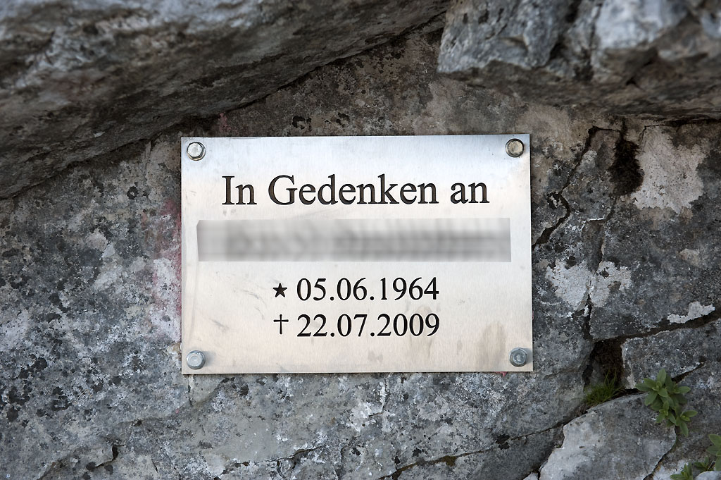 MOT7833 2