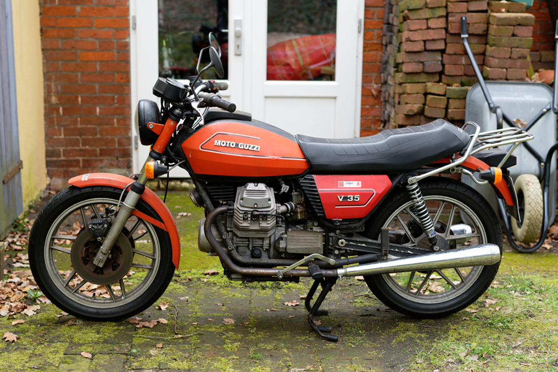 Moto Guzzi V35.jpg