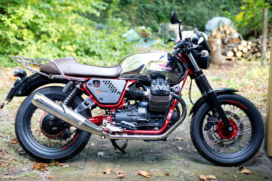 Moto Guzzi V7 II Racer.jpg