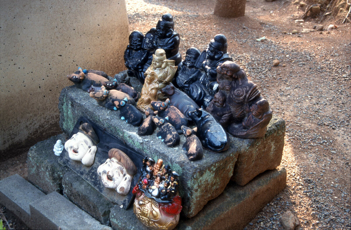 Nara, Statuen.jpg