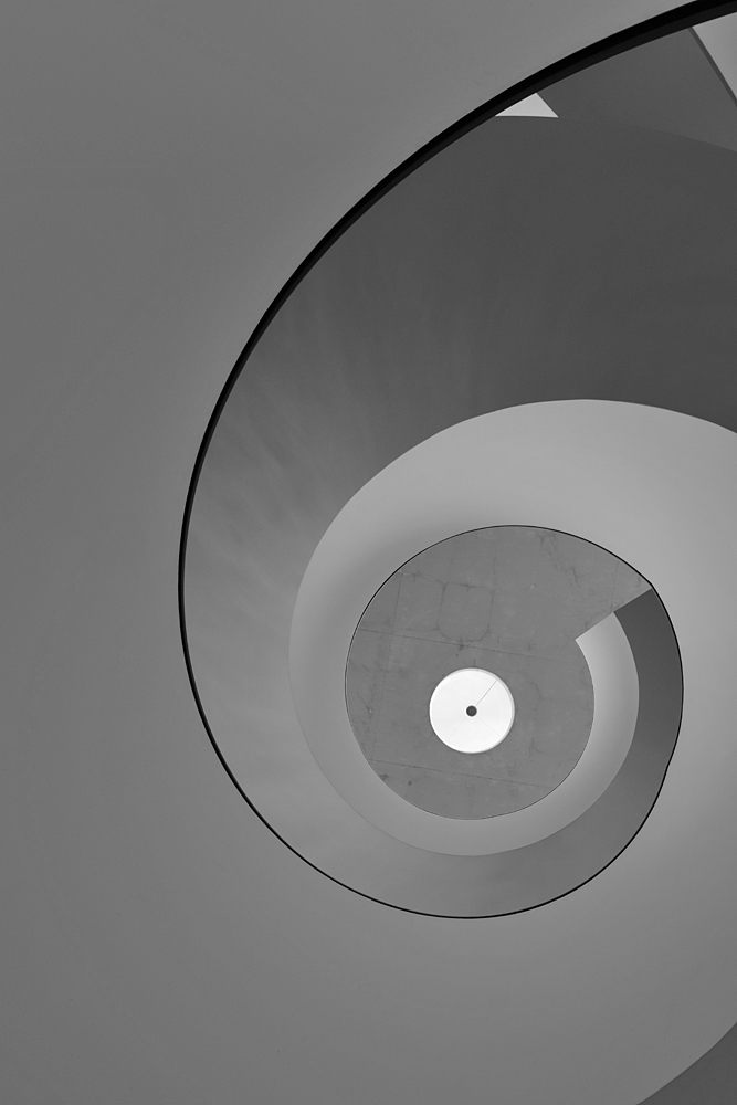 ND8 2046 1000 sw