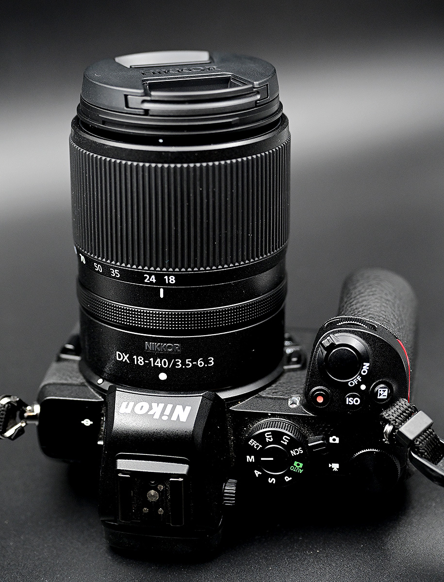 Nikon DX 18 - 140.jpg