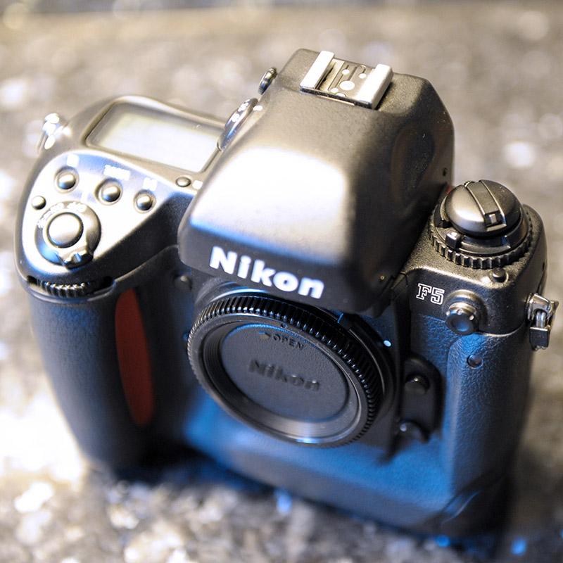 Nikon F5