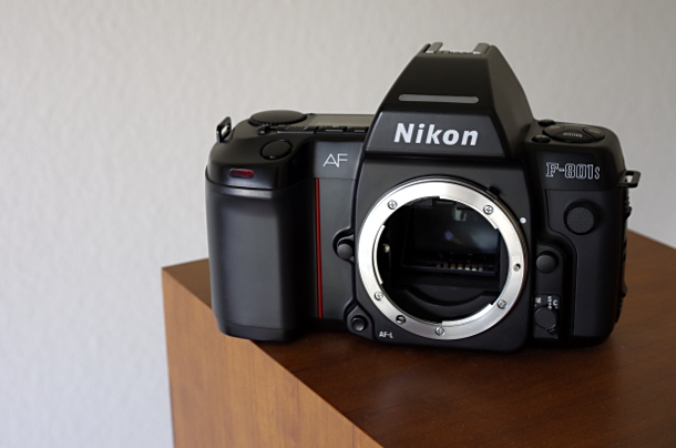 Nikon F801s