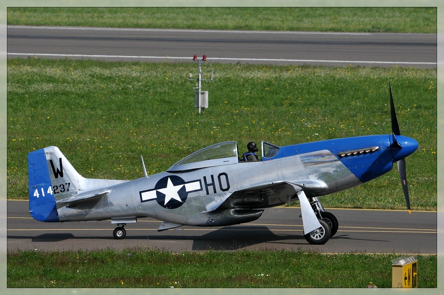 North American P-51D "Mustang" - 02