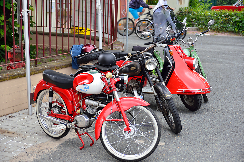 NSU Quickly Cavallino, Triumph BDG 250 SL.jpg