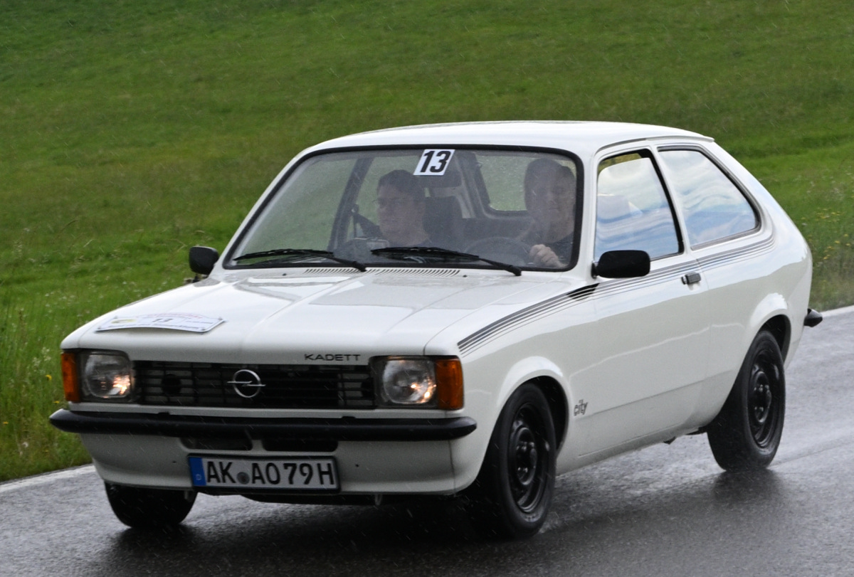 o247_10-1.JPG