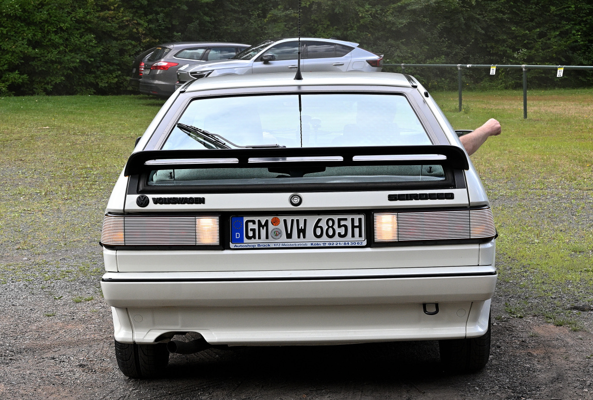 o247_17-2.JPG