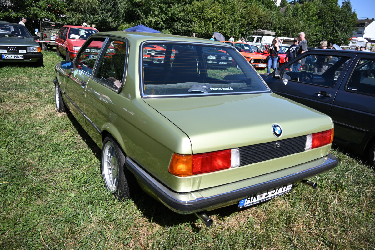 o248_08-3.JPG