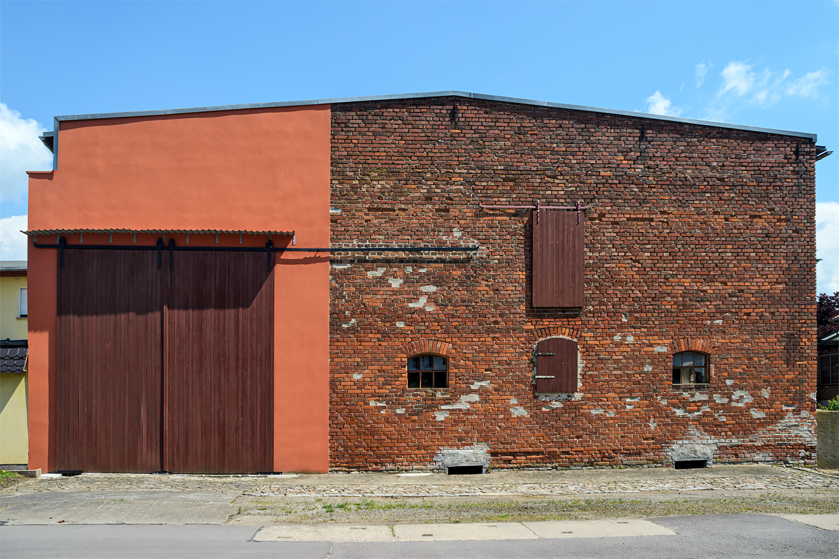 OF-61083.jpg