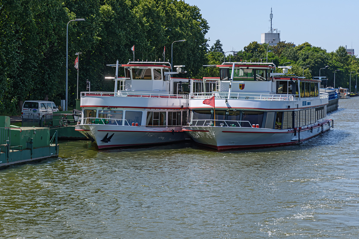 OF2_50525.jpg