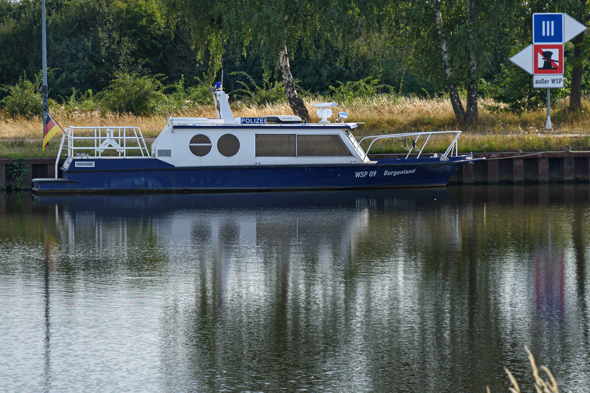 OF2_51057.jpg