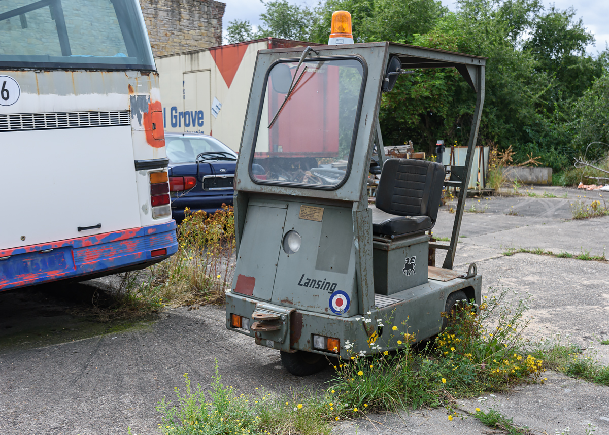 OF2_51357.jpg