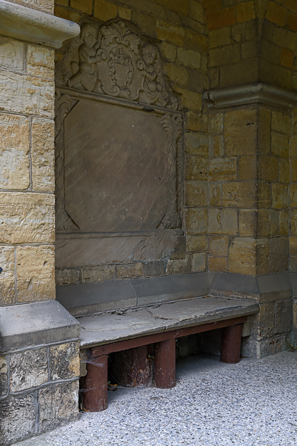OF2_51592.jpg