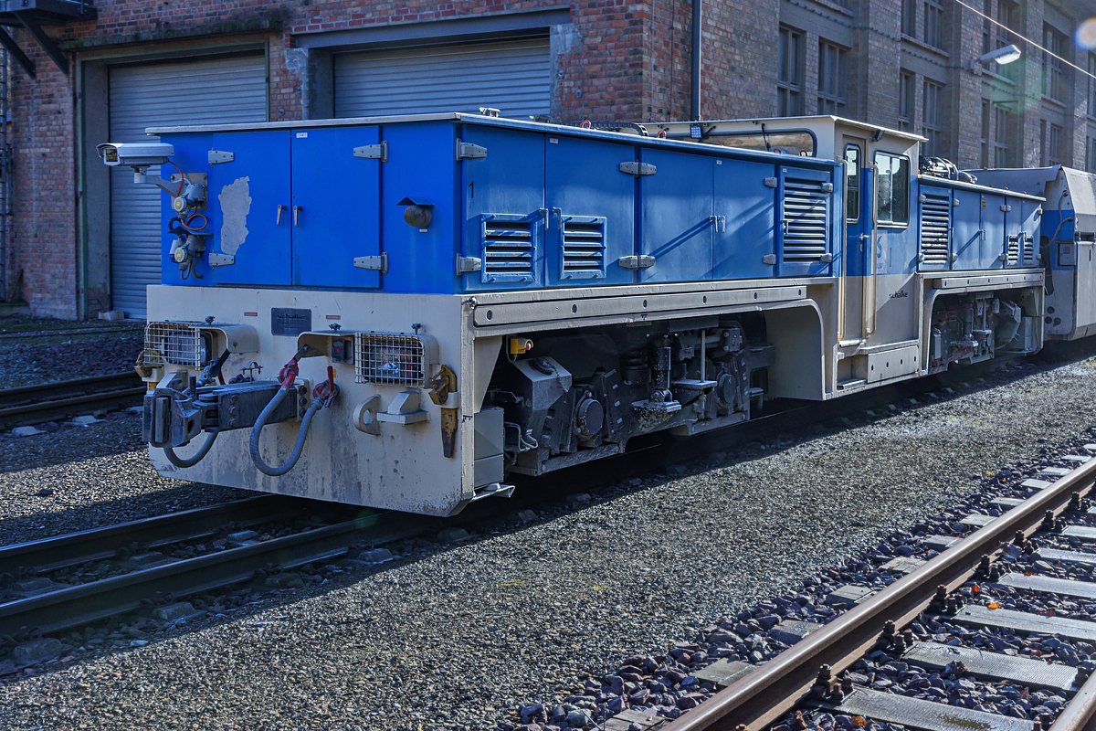OF2_55092.jpg