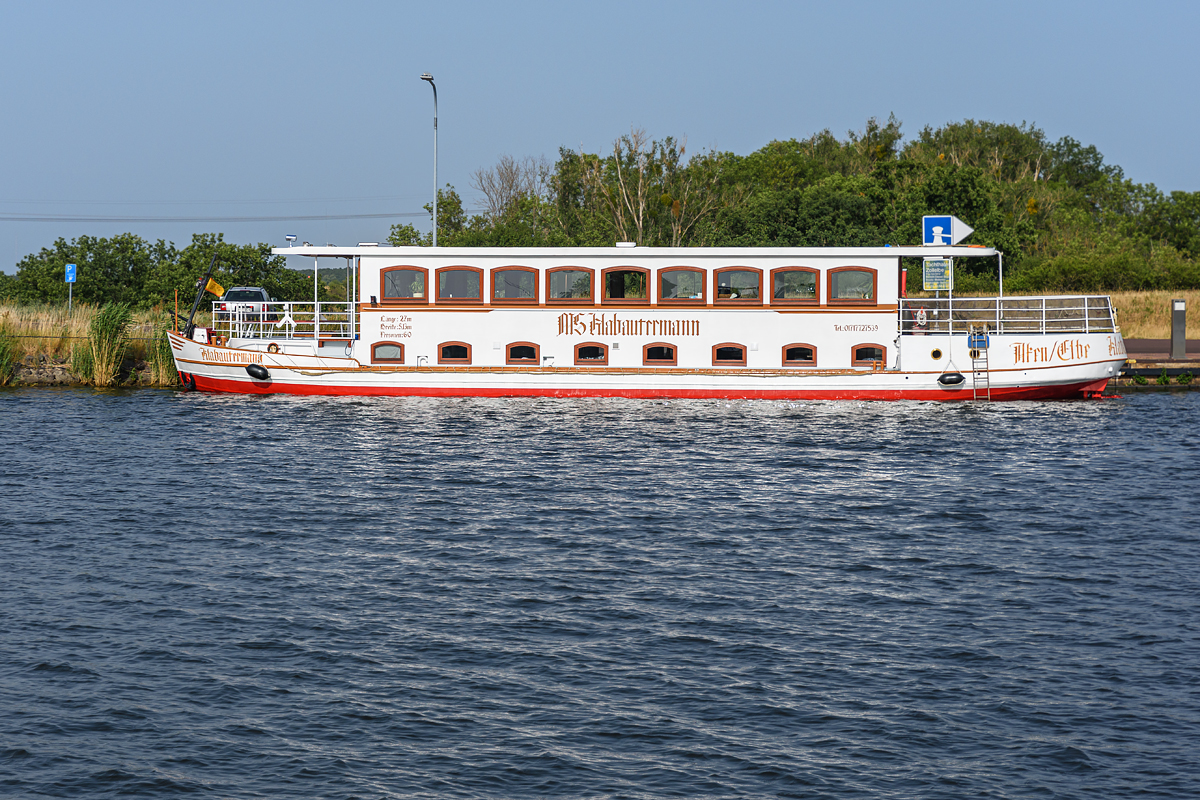 OF2_56885.jpg