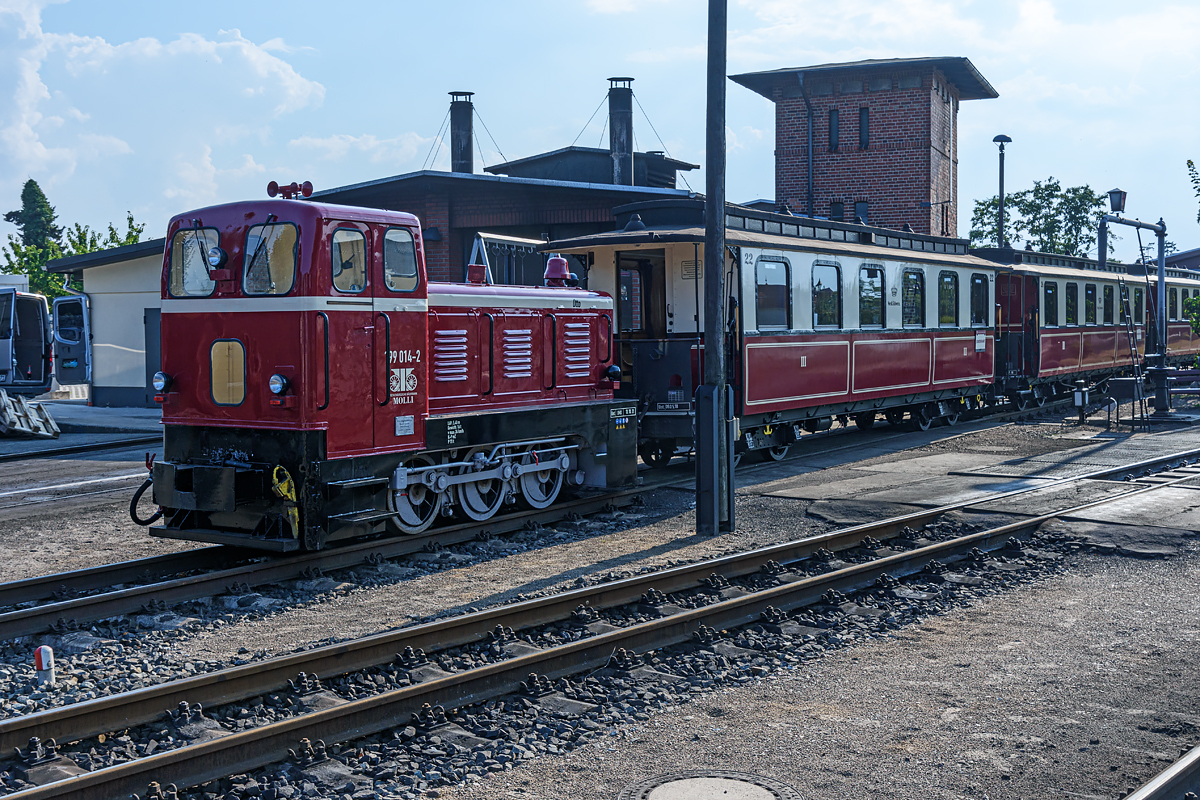 OF2_57921.jpg