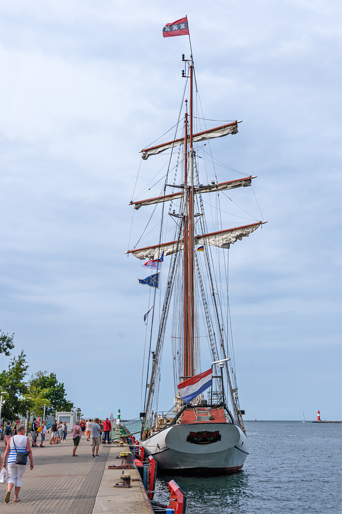 OF2_58901.jpg