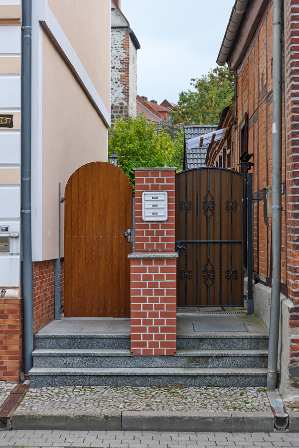 OF2_60032.jpg