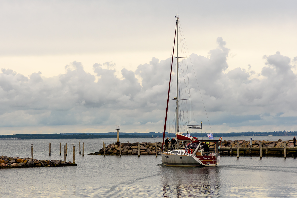 OF2_65983.jpg