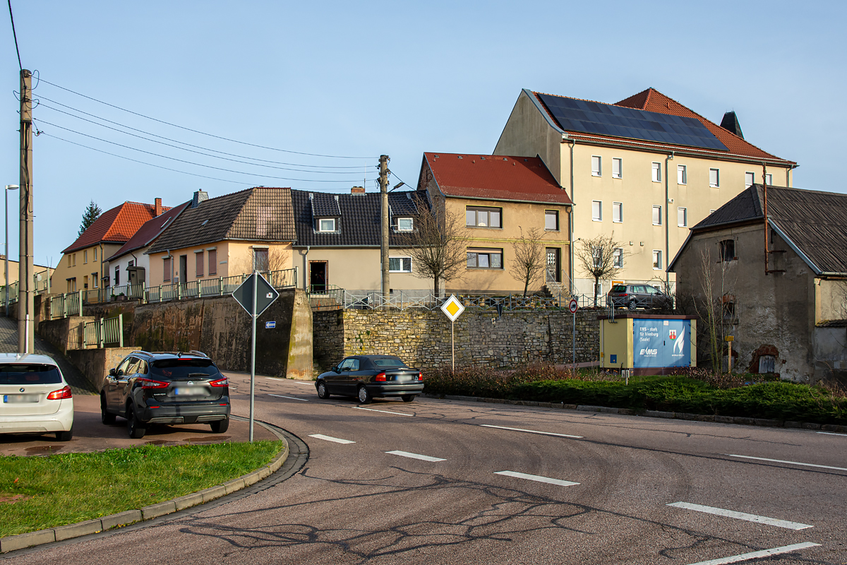 OF2_67011.jpg
