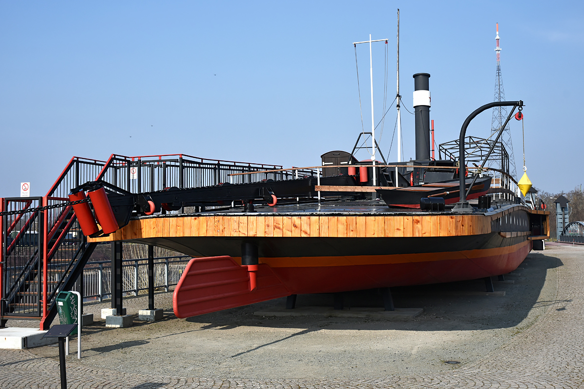 OF2_73085.jpg