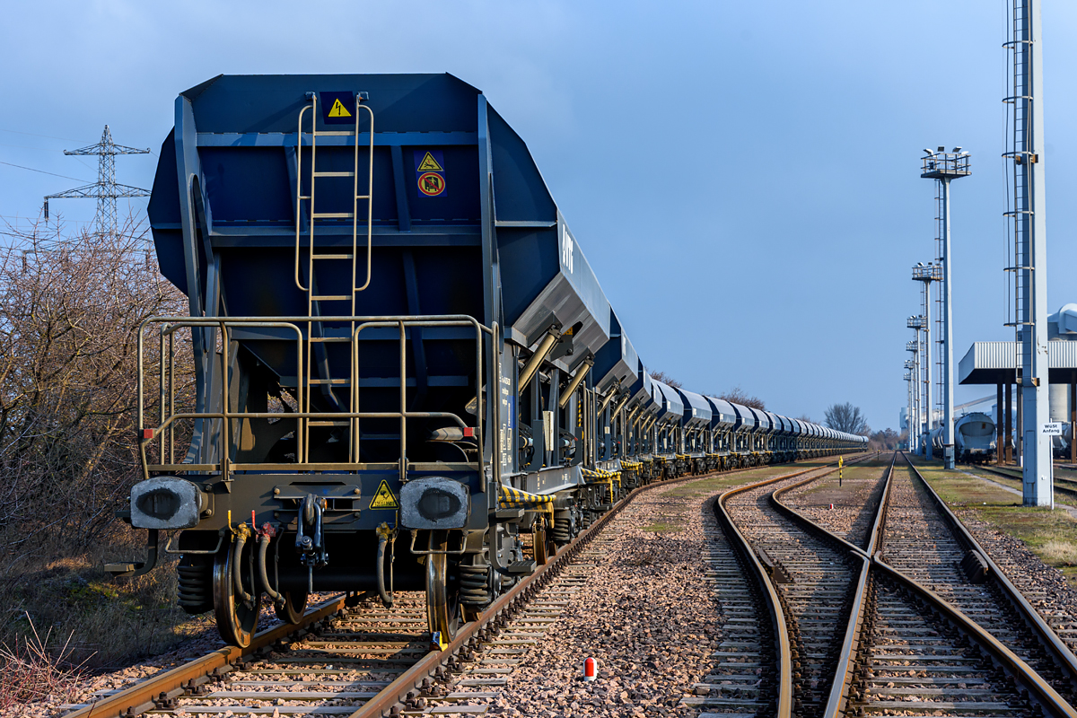 OF2_73226.jpg