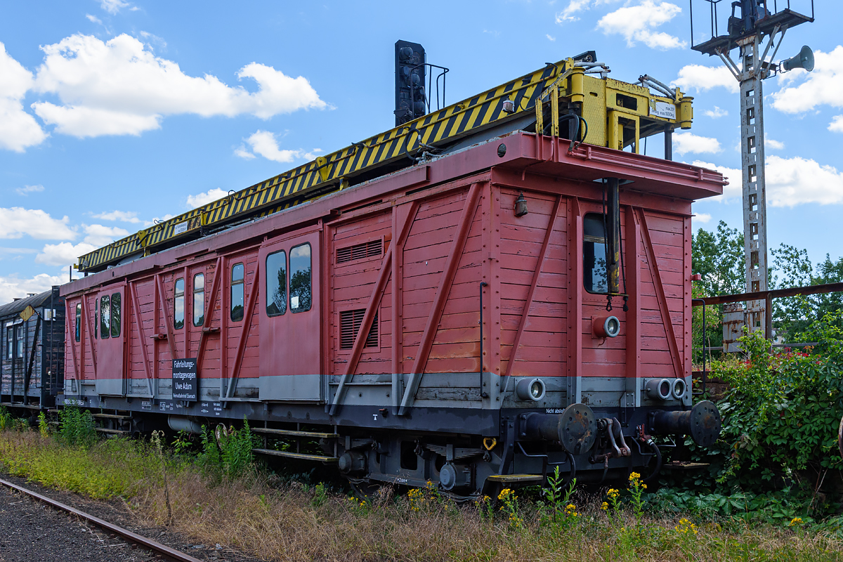 OF2_74613.jpg