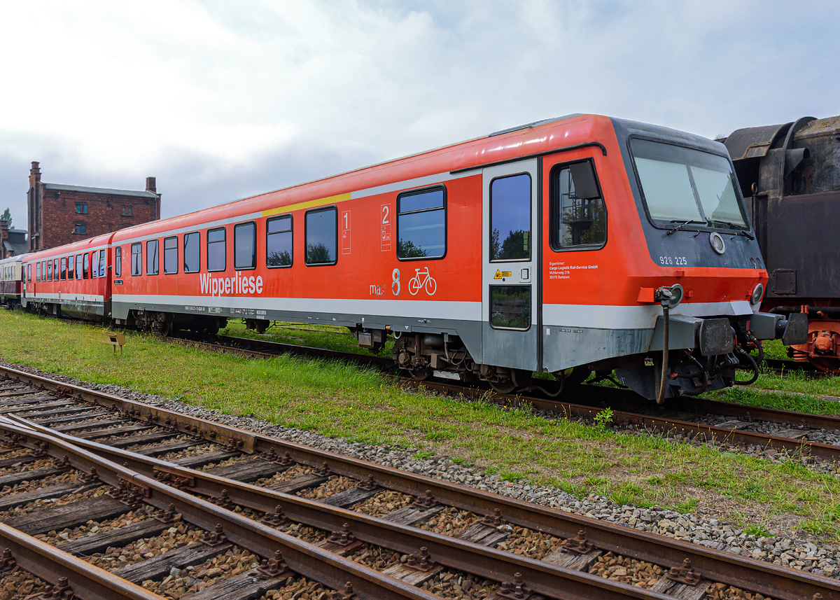 OF2_75430.jpg