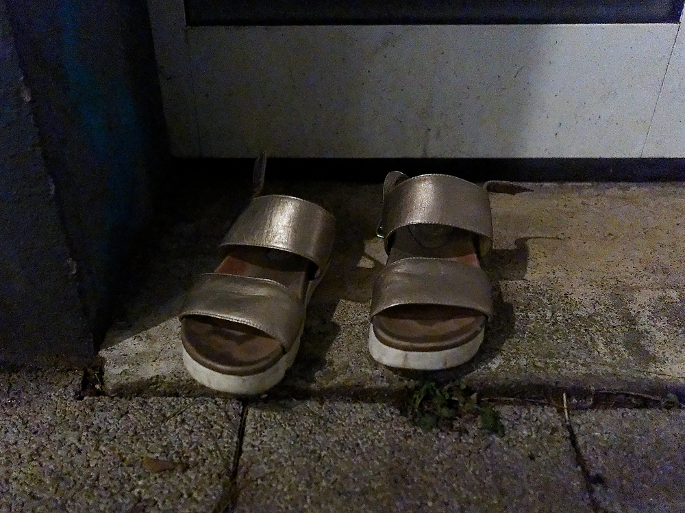 offene Schuhe.jpg