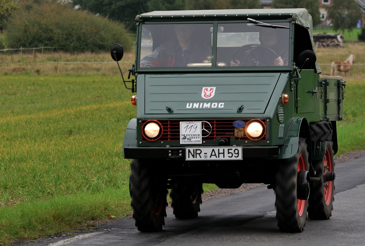 Old24-57.JPG
