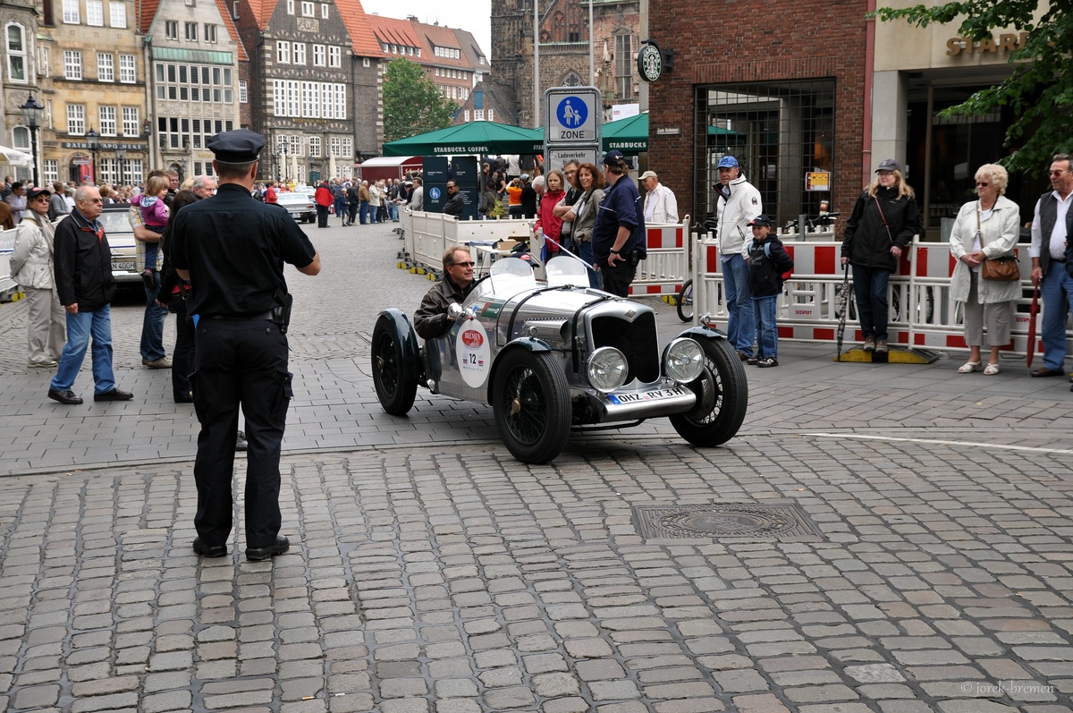 OldClass-1106-060.jpg