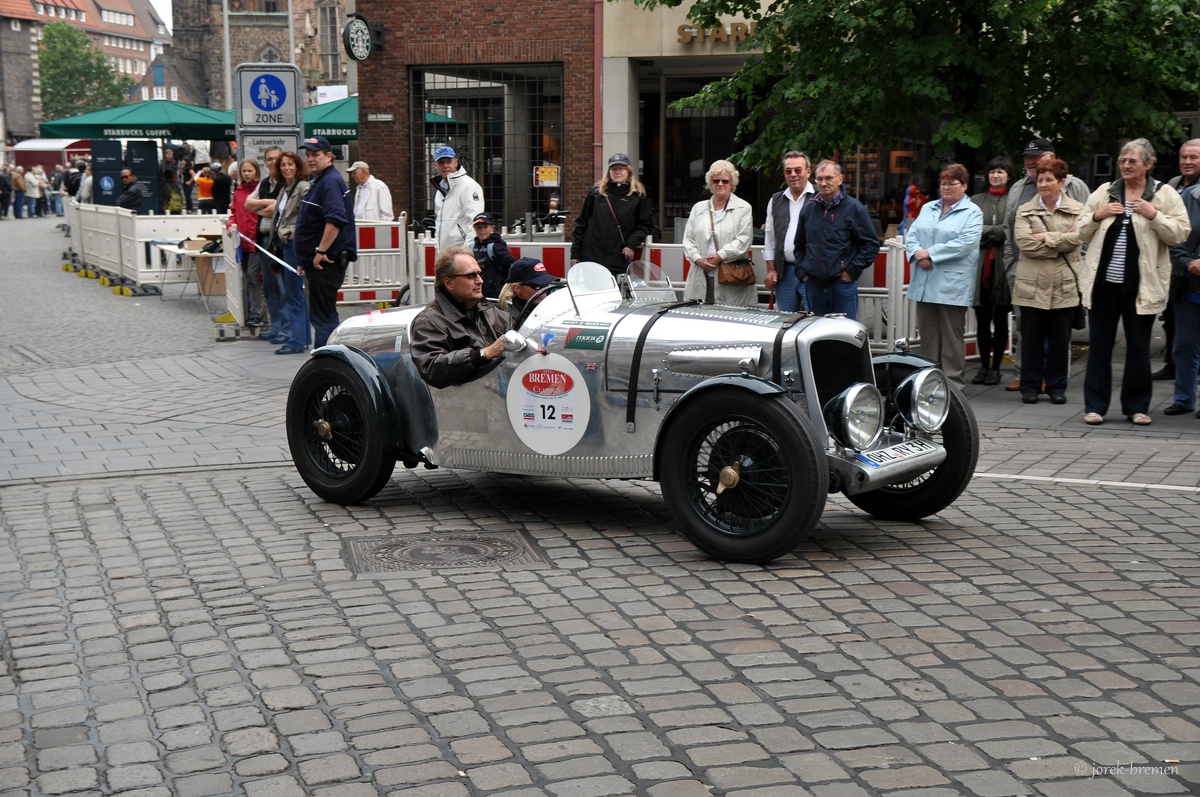 OldClass-1106-062.jpg