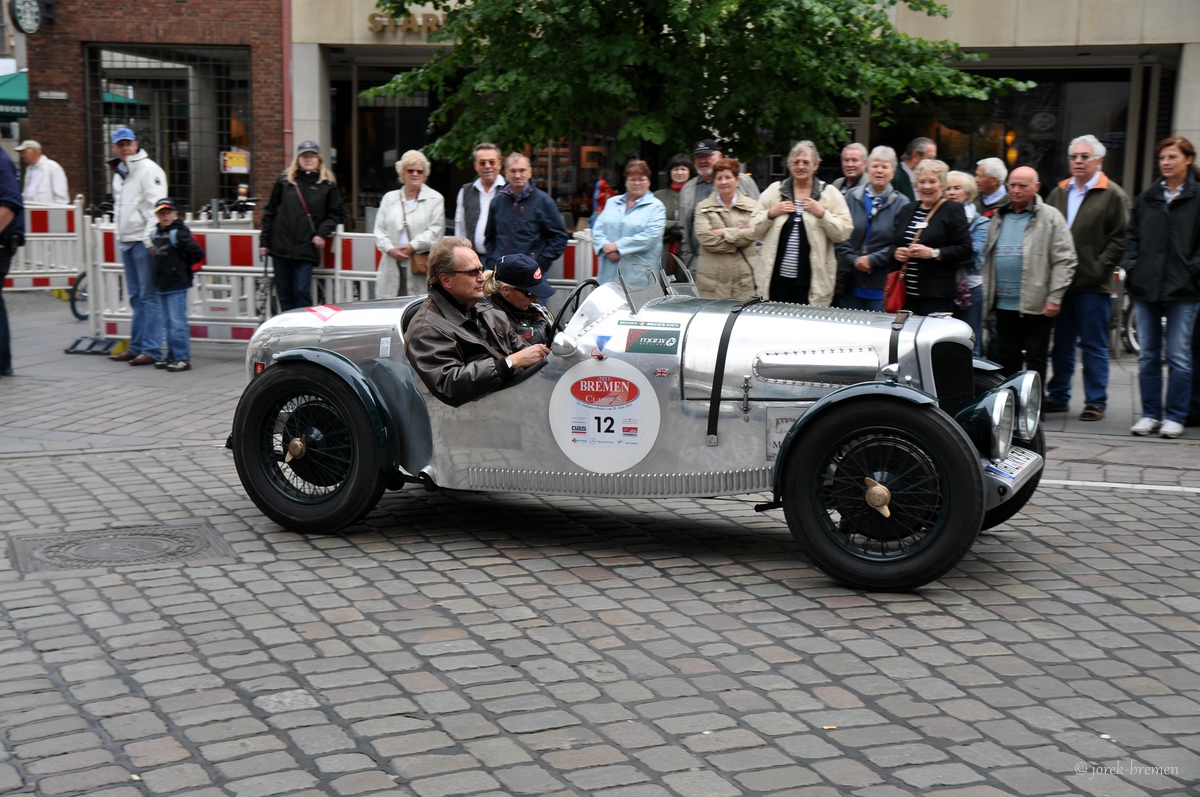 OldClass-1106-063.jpg