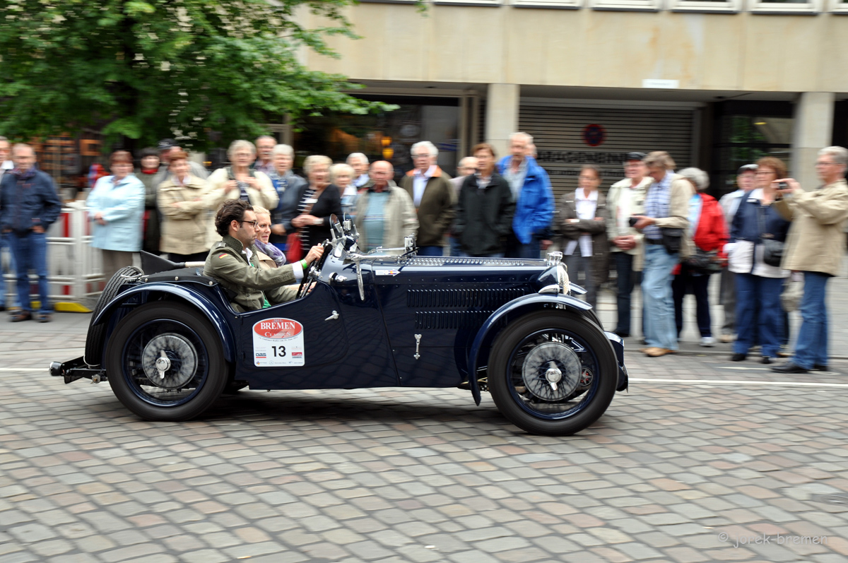 OldClass-1106-067.jpg
