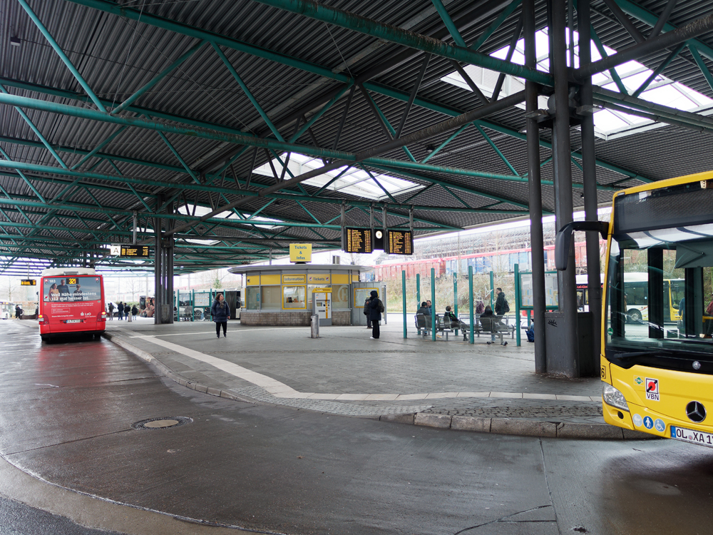 Oldenburg ZOB 3.jpg