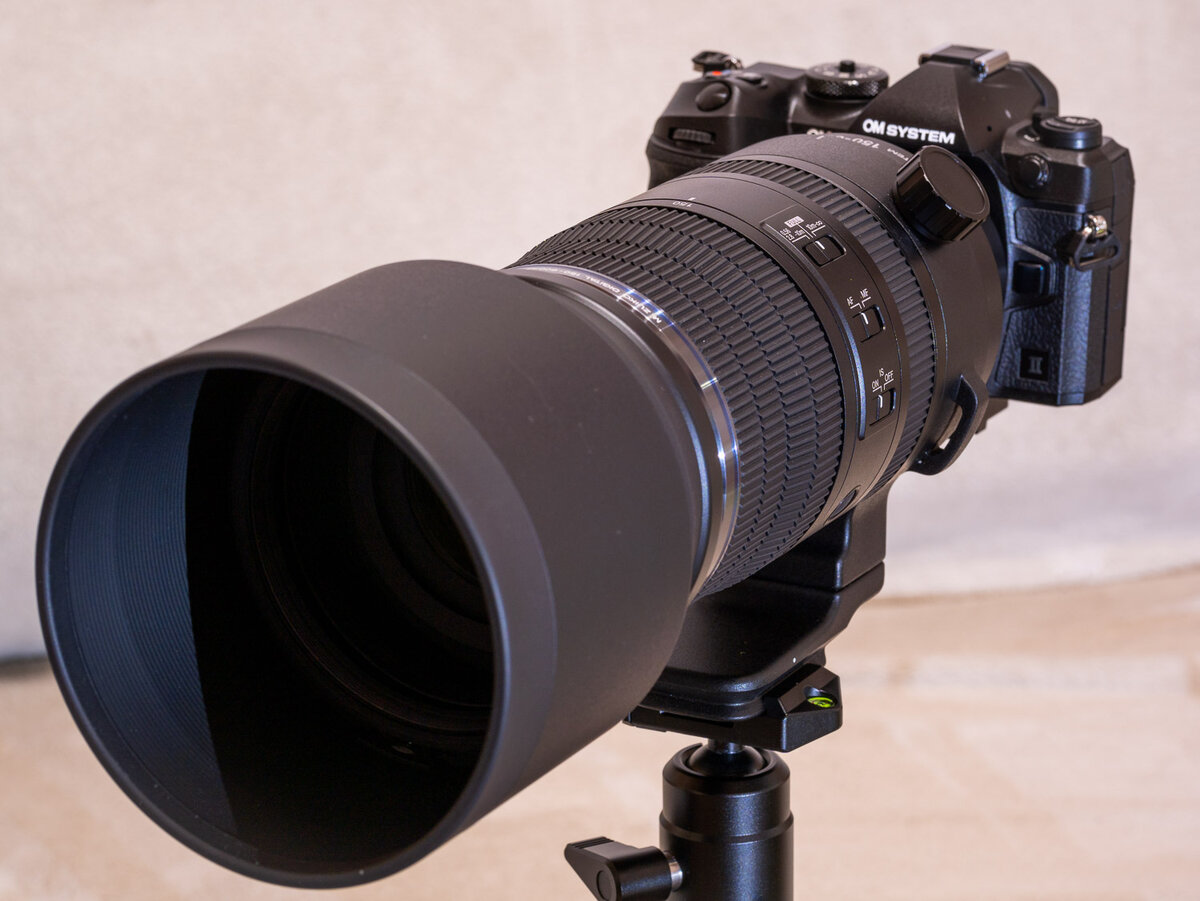 OM-System 150-600 an OM-1 Mark II