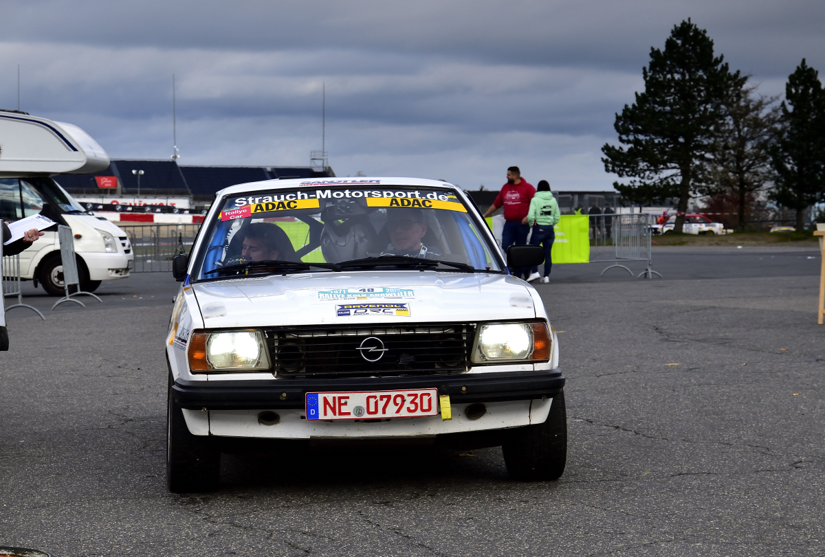 Opel Ascona 400