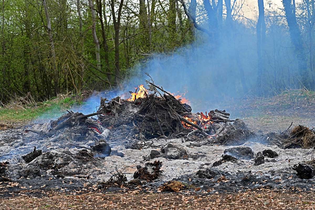 Osterfeuer.jpg