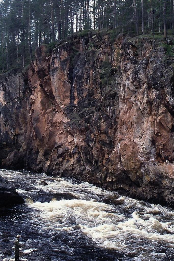 Oulanka Nationalpark, Finnland, 1994
Nikon 801s, 2,8/35-70, Diafilm