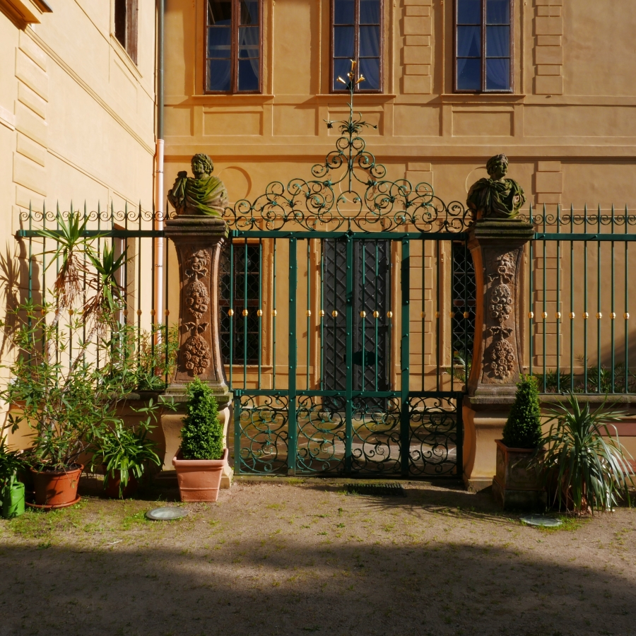 P1000332n.jpg