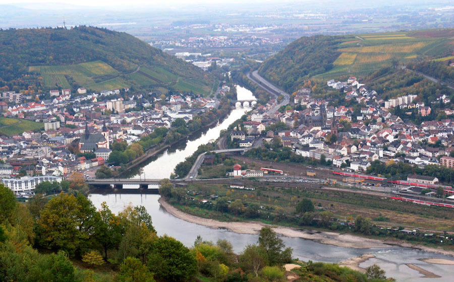 PA220953 nahemuendung